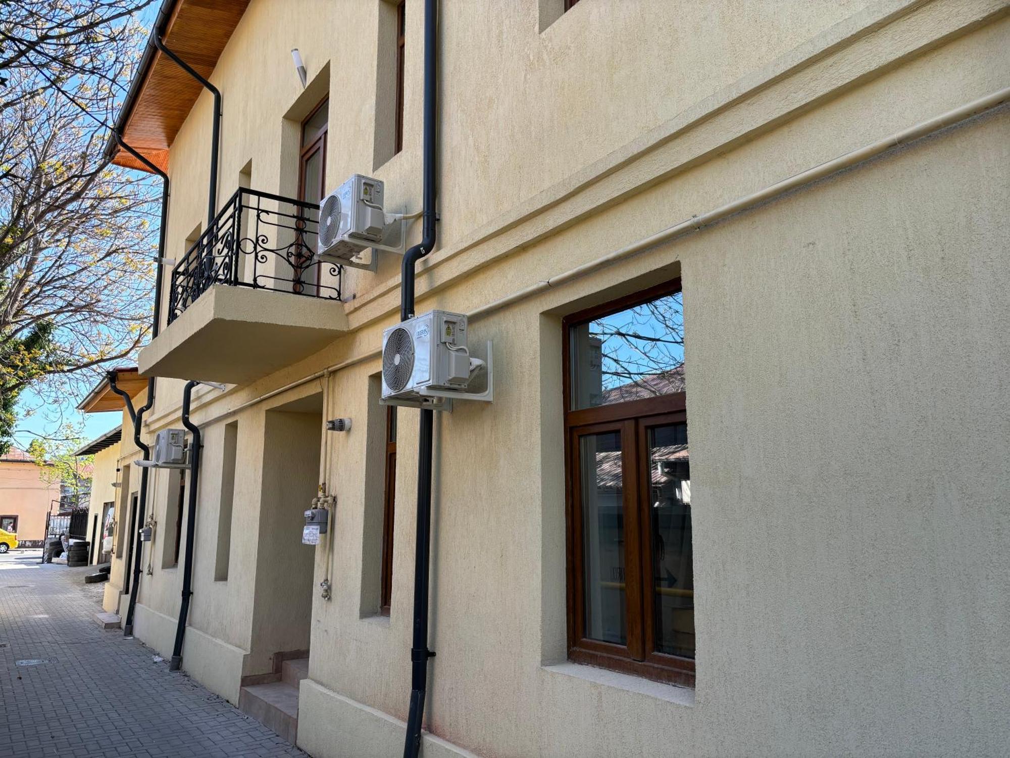 Ferienwohnung The Loft Gara De Nord Bukarest Exterior foto